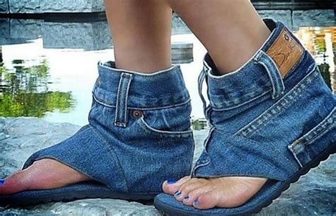 funniest fake shoes|absurd shoes.